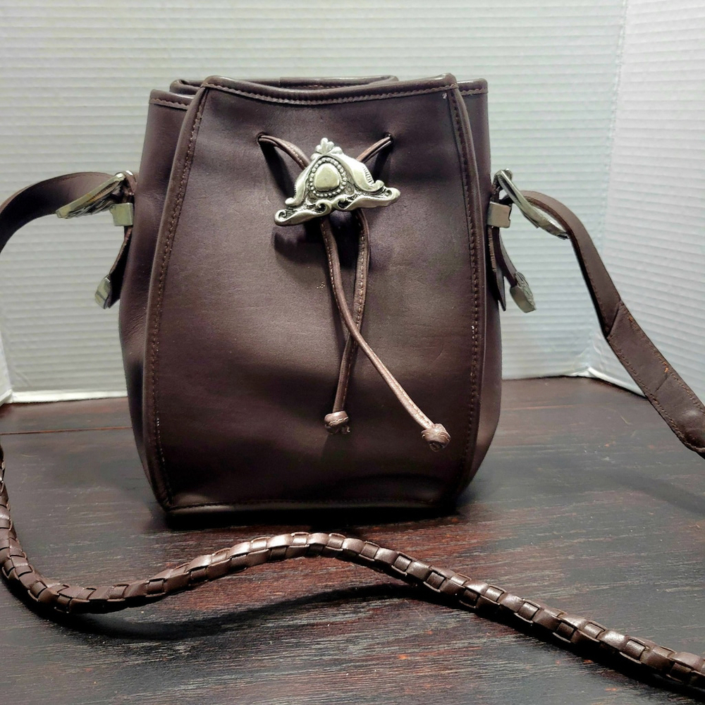 Colini Vintage Convertible Bucket Leather Bag. Western Style Silver Toned Accent